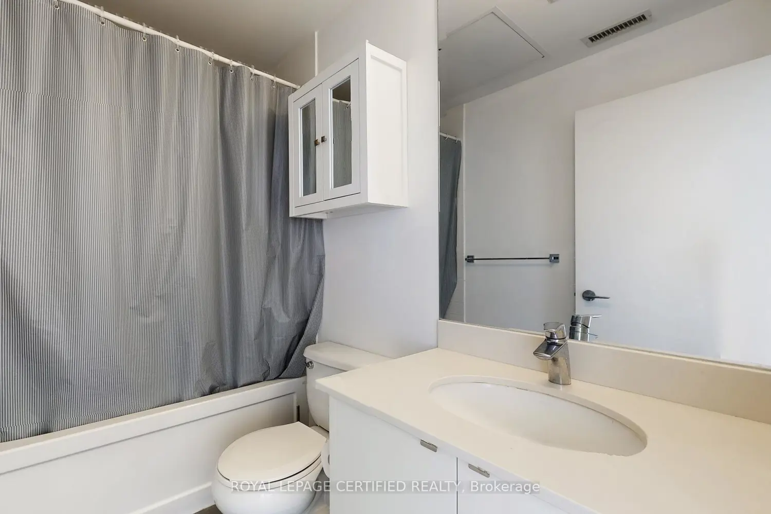 Additional image 14 of 51 East Liberty Street 2003