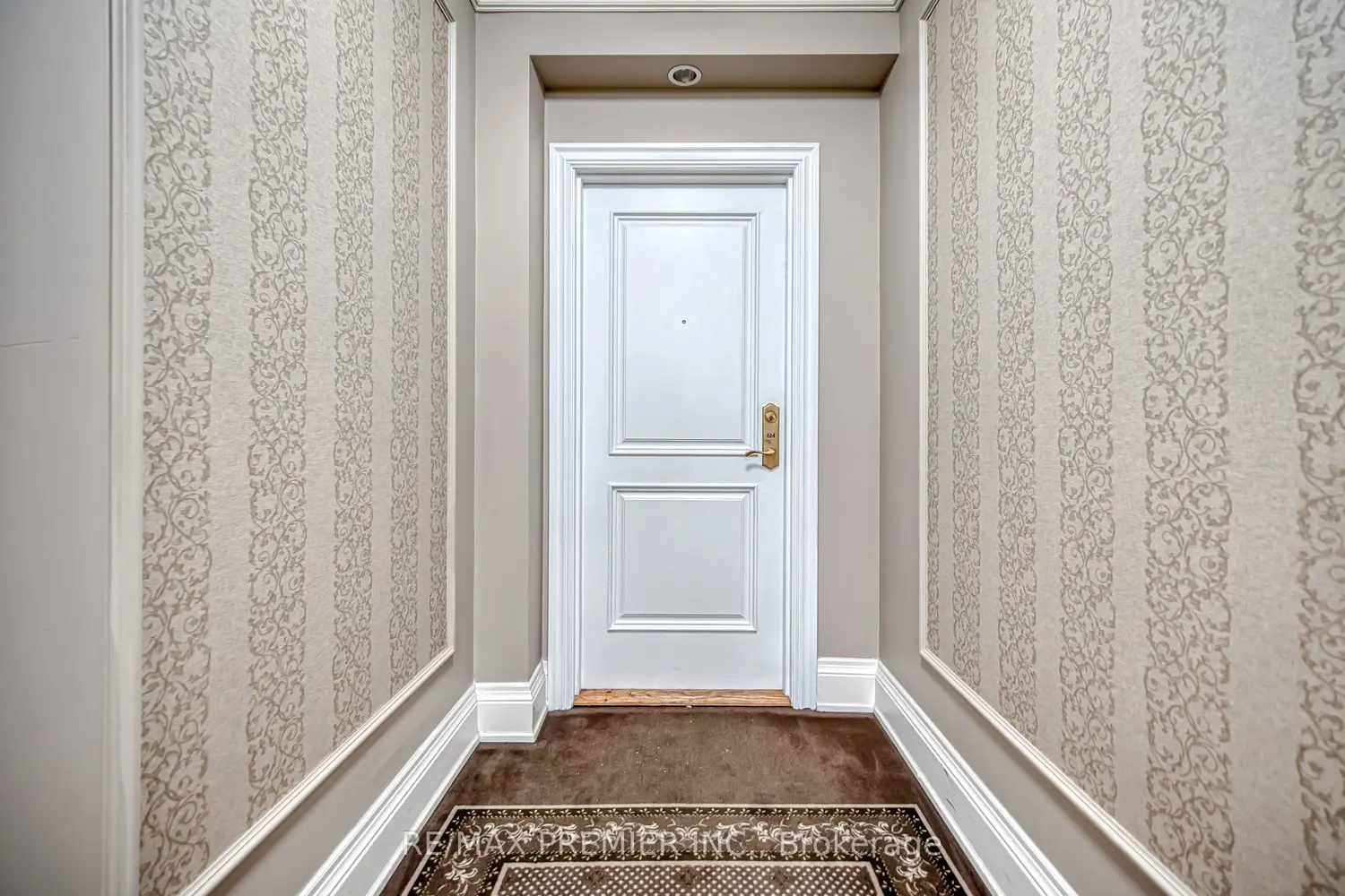 Additional image 6 of 9225 Jane Street 614