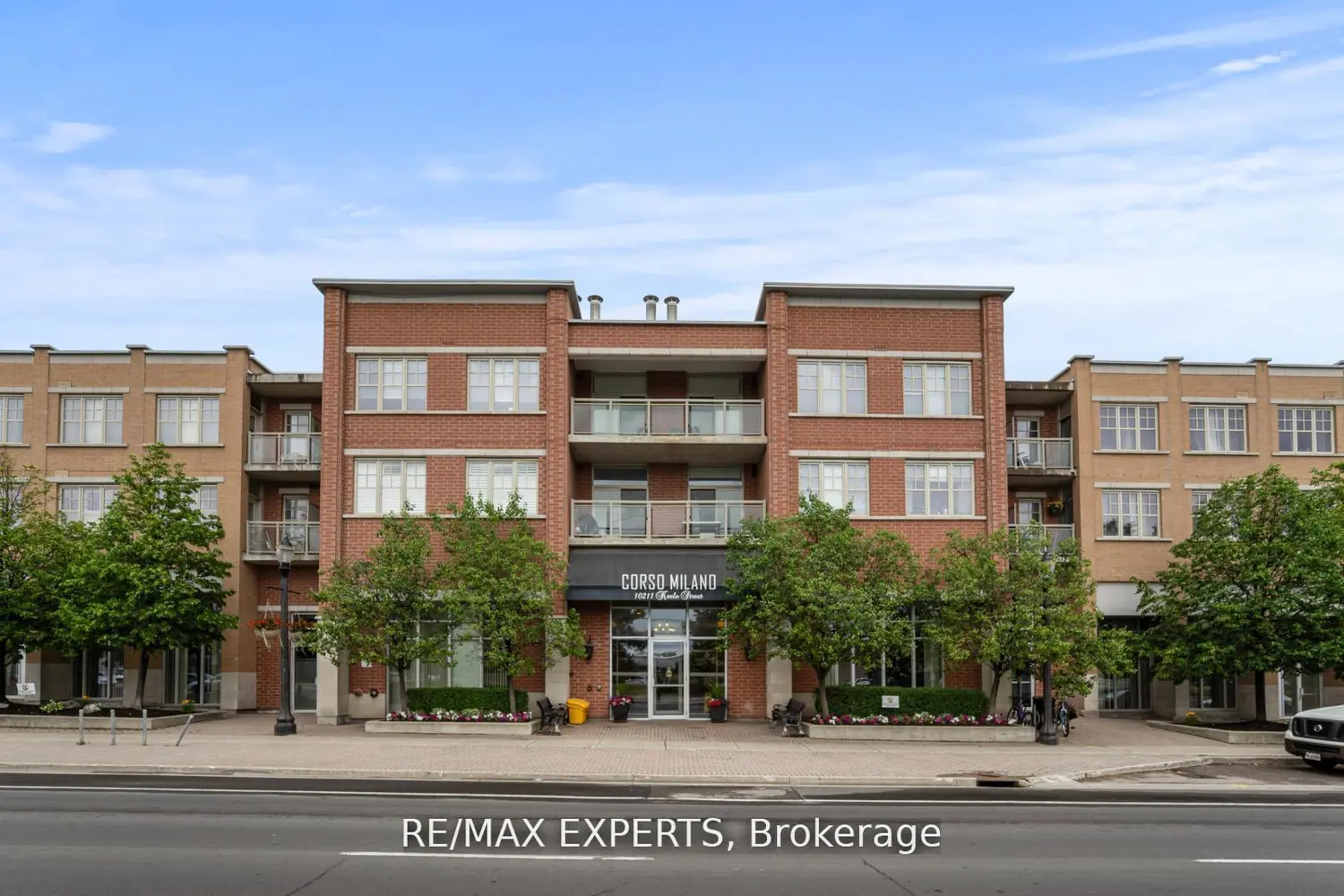 Additional image 20 of 10211 Keele Street 105