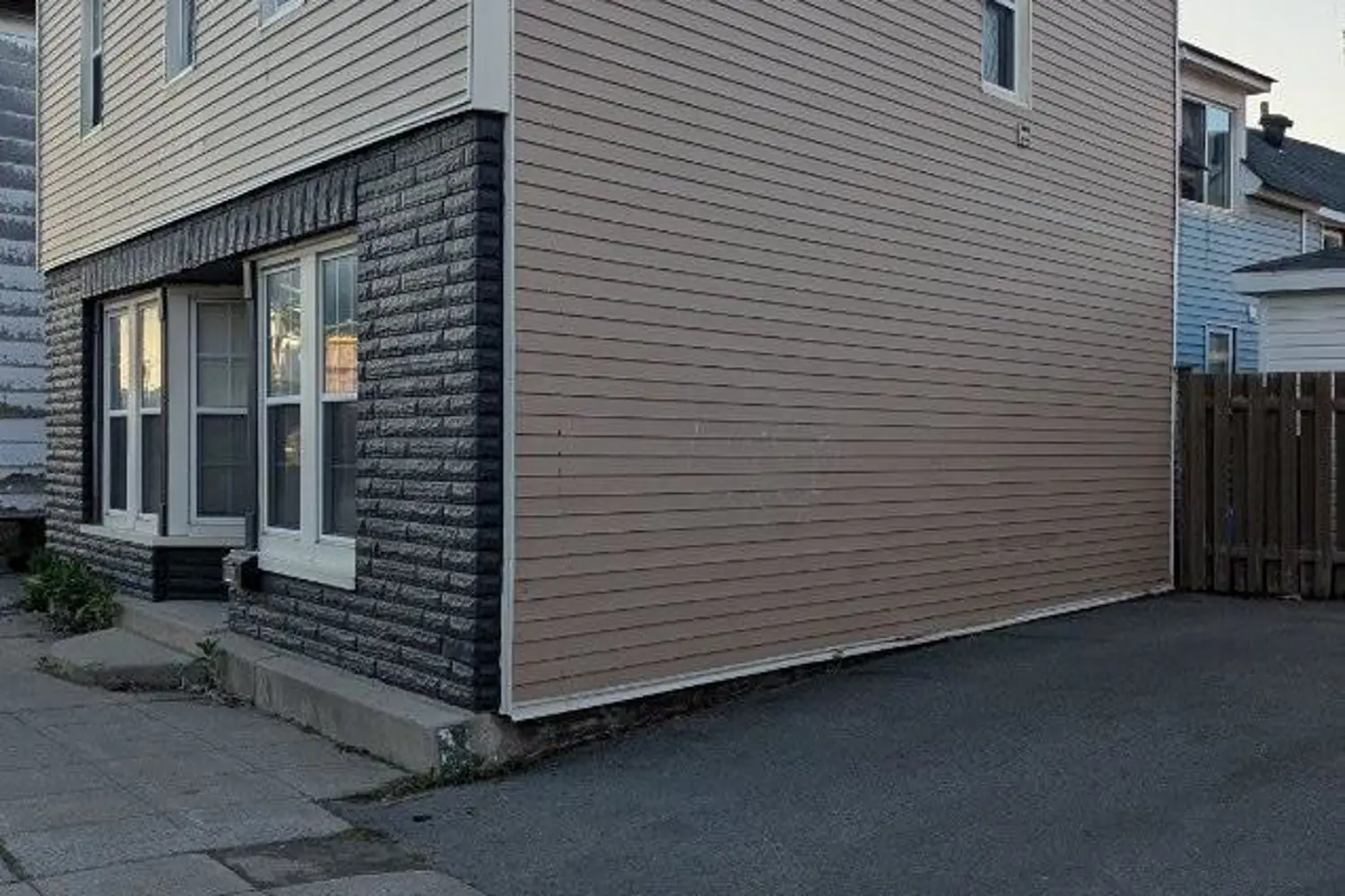 Additional image 4 of 166 Montreal Road