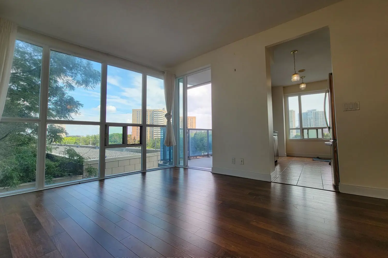 Additional image 3 of 70 Absolute Avenue 403