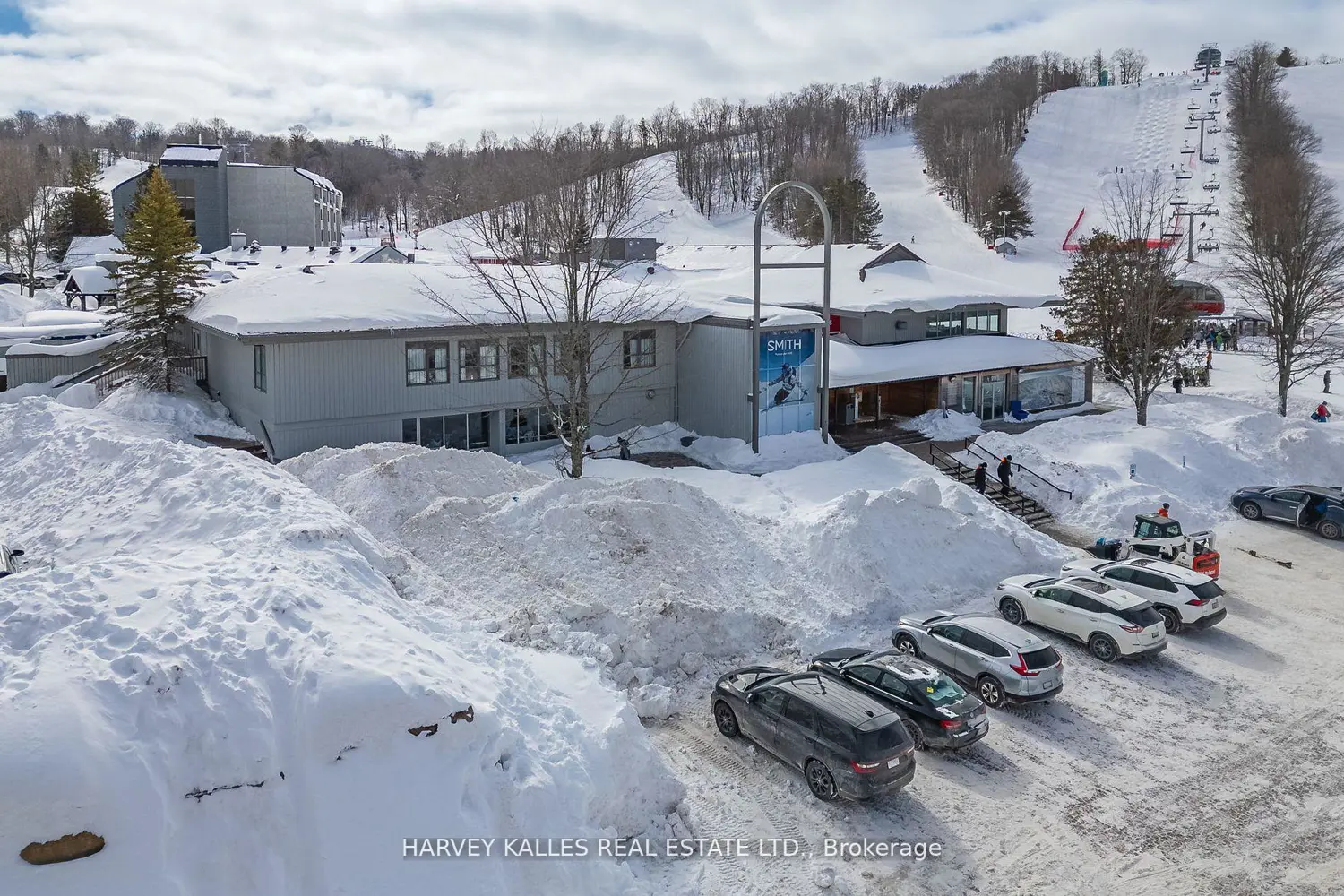 Additional image 16 of 40 Horseshoe Boulevard 416