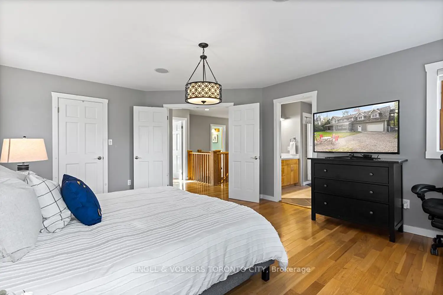 Additional image 9 of 19 Indianola Crescent