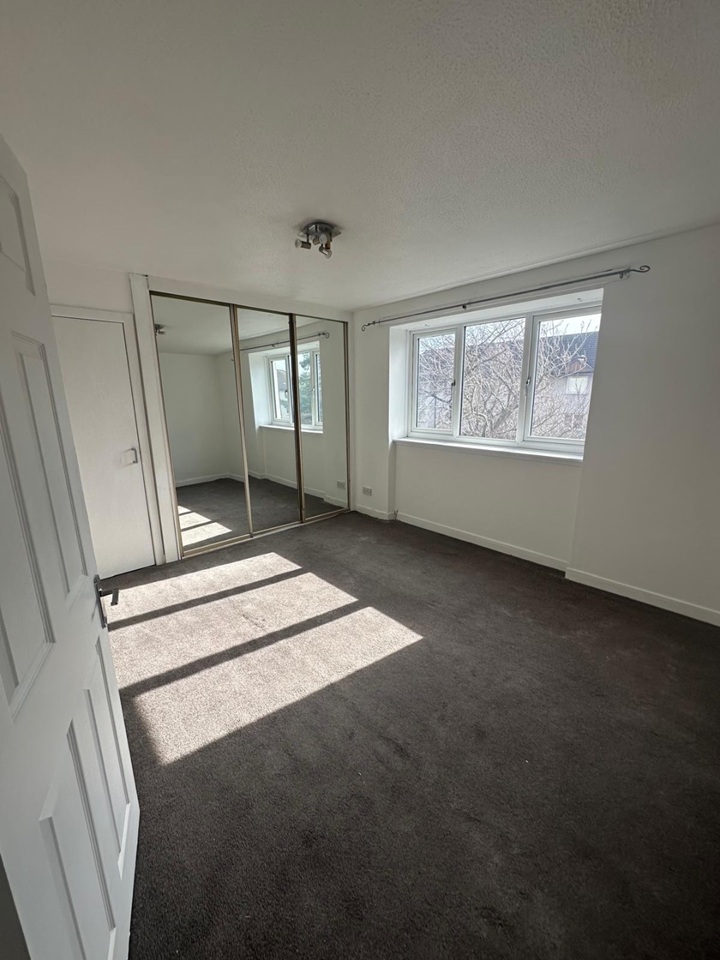 Additional image 7 of 3 Bed Flat, Sandaig Road, G33, N1 7GU