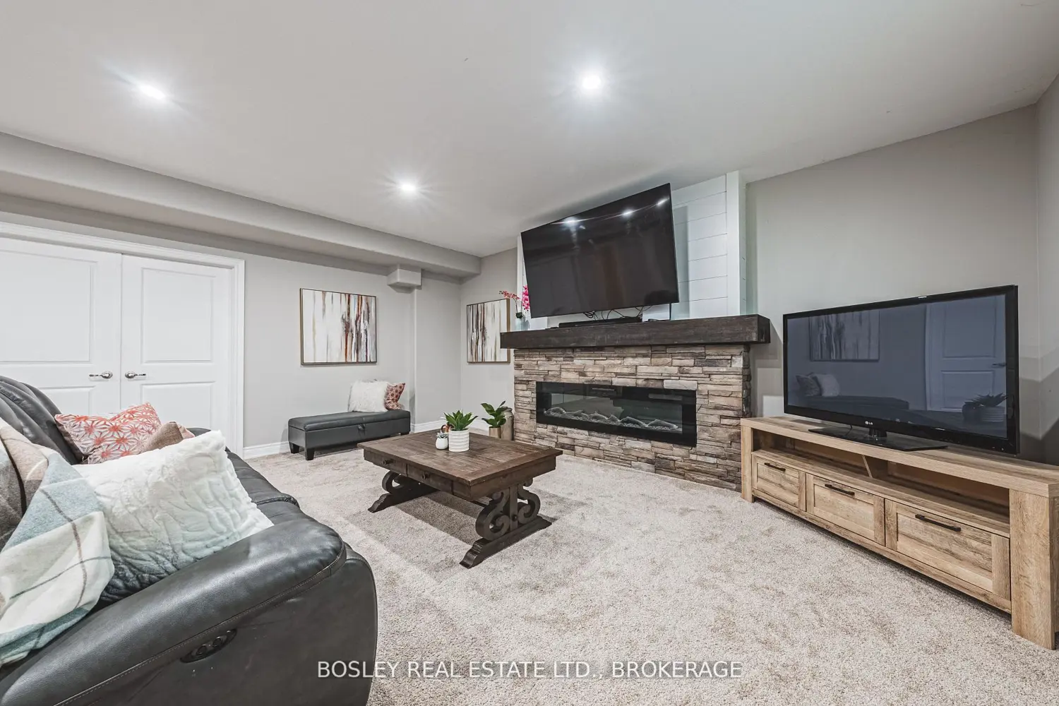 Additional image 4 of 2848 King Street 10