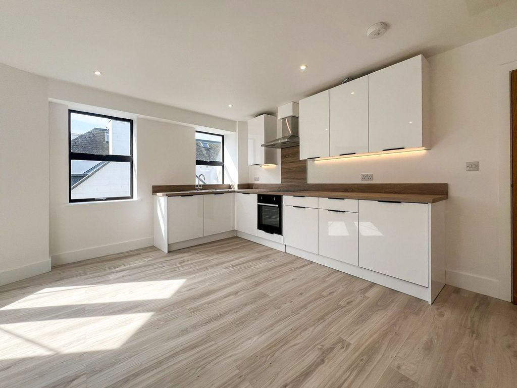 Additional image 3 of 1 bed flat to rent4 Woodford House, St Helier JE2