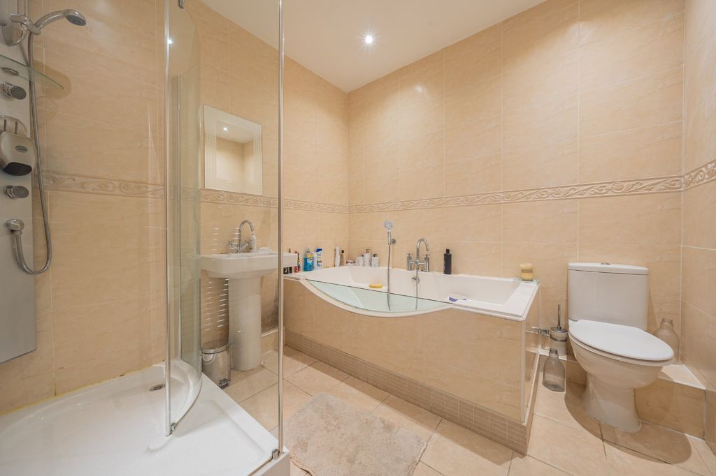 Additional image 22 of Land to rentOne Oak, Tarn Lane, Leeds LS17
