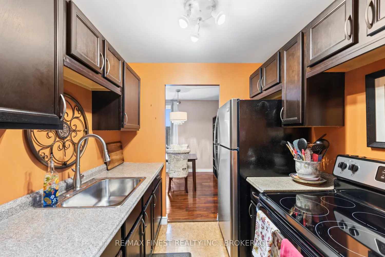 Additional image 4 of 358 Queen Mary Road 605