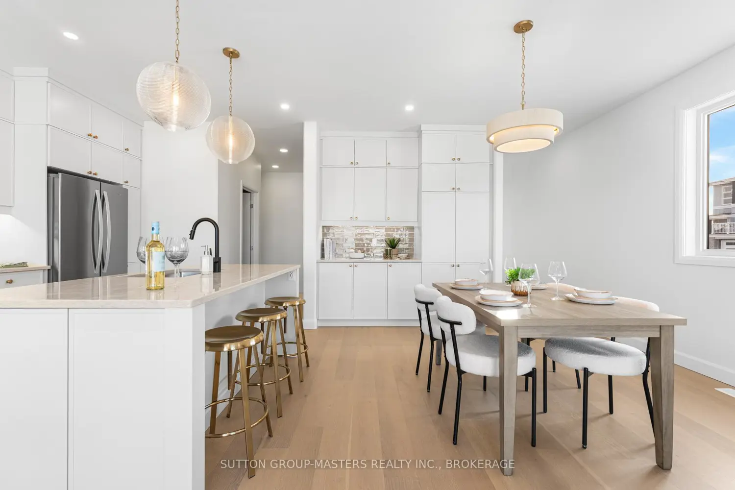 Additional image 5 of 204 Superior Drive