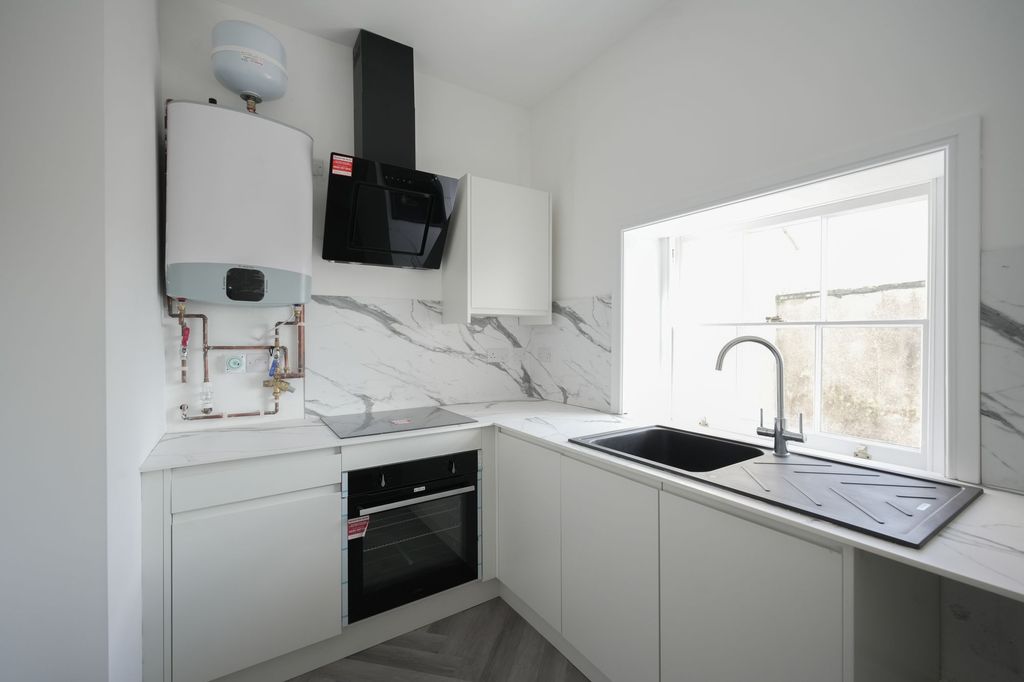Additional image 9 of 1 bed flat to rentPriory Street, Monmouth NP25