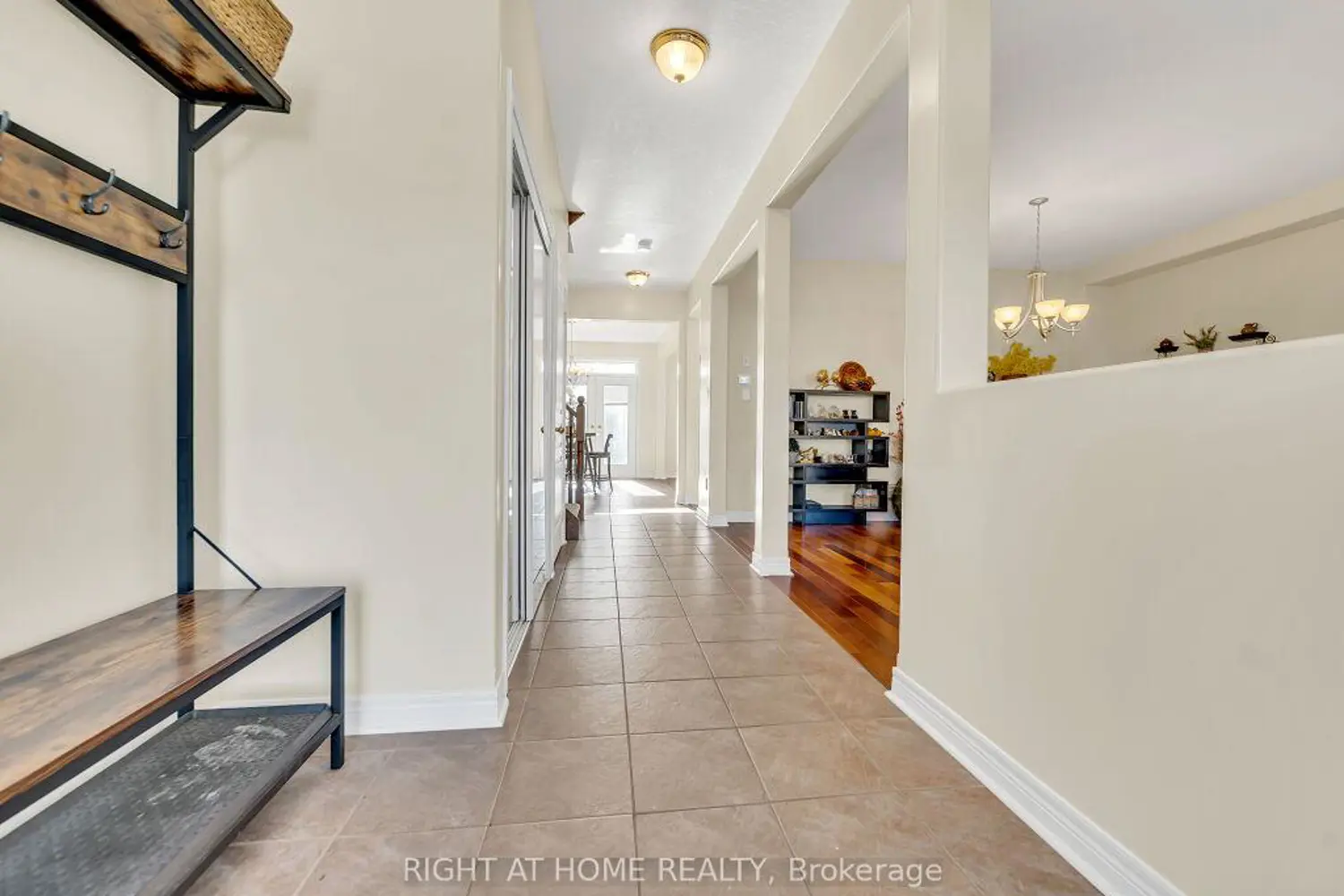 Additional image 4 of 201 Hunter Way