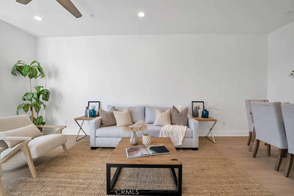 Additional image 42 of 10832 W Riverton Court, North Hollywood, CA 91602