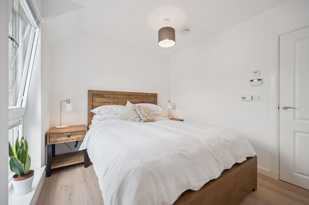 Additional image 8 of 2 bed detached house to rentCoulters Crescent, Carmunnock, Glasgow G76