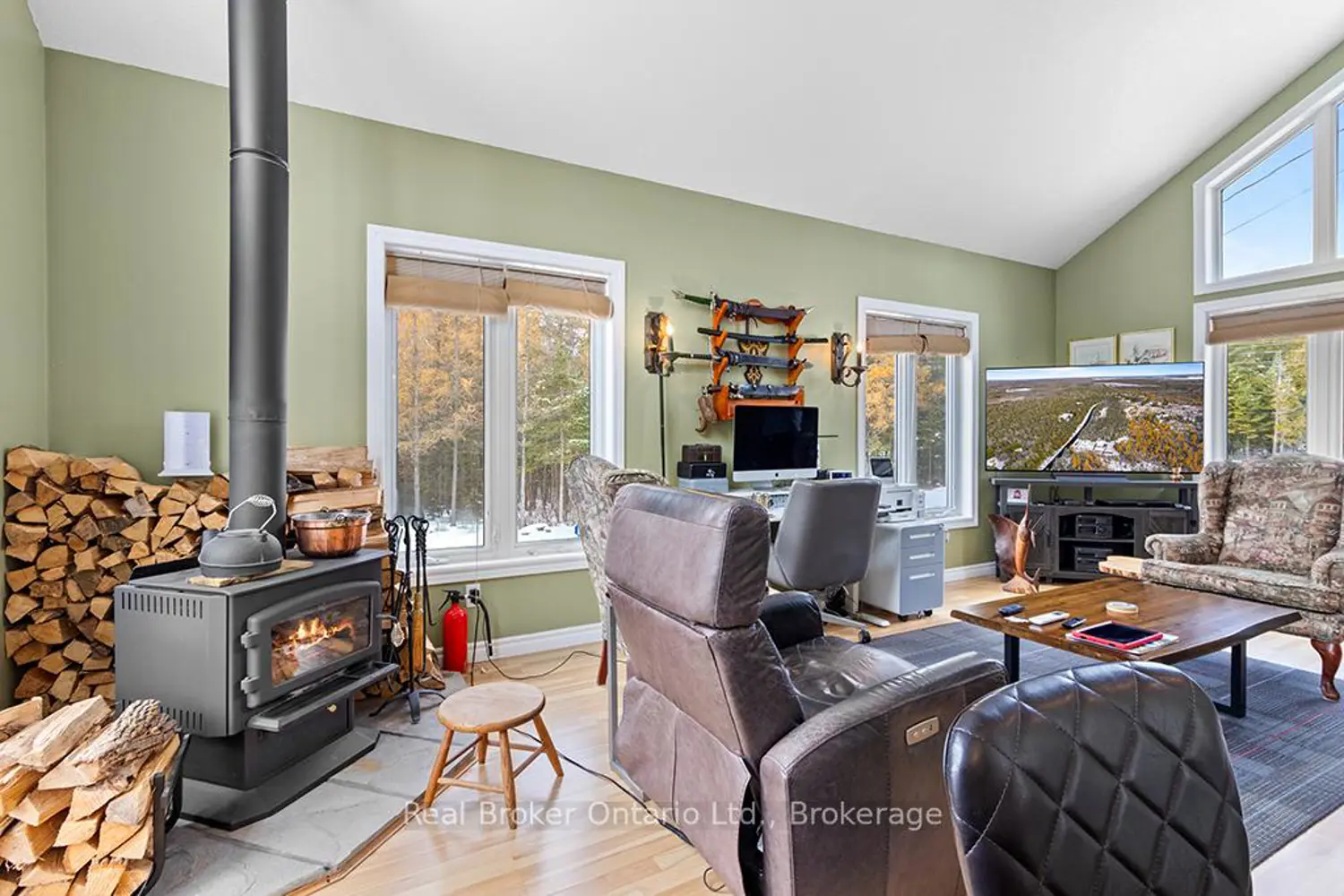 Additional image 6 of 290 Myles Bay Shore Road