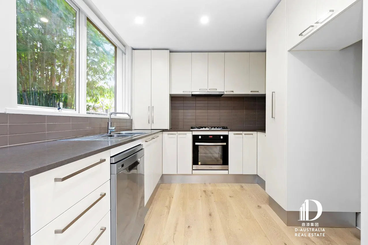 3/167 Kilby Road, Kew East VIC 3102