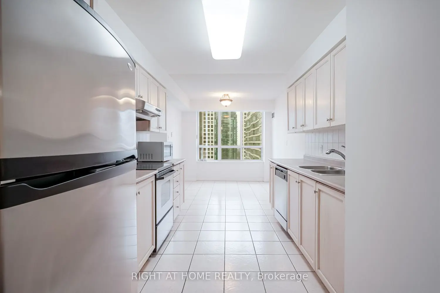 Additional image 4 of 156 Enfield Place 2205