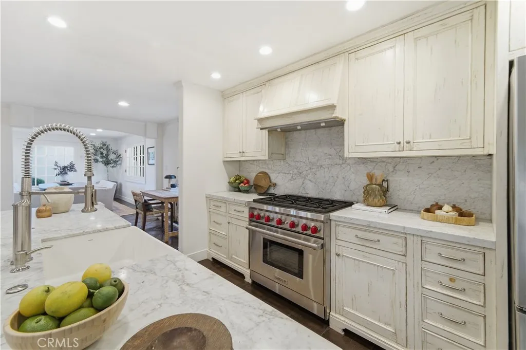 Additional image 10 of 5232 Woodman Avenue, Sherman Oaks, CA 91401