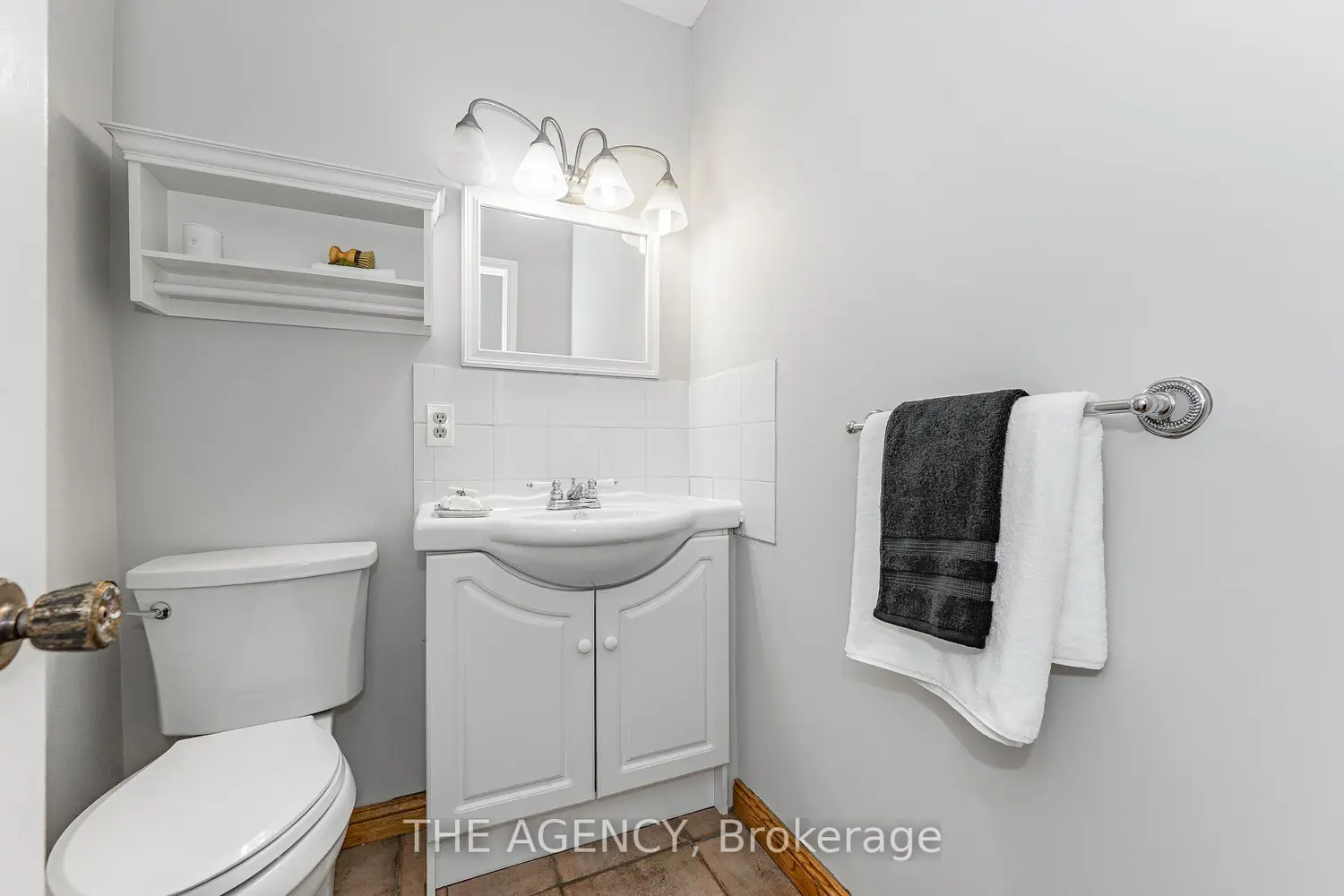 Additional image 5 of 631 Four Mile Creek Road