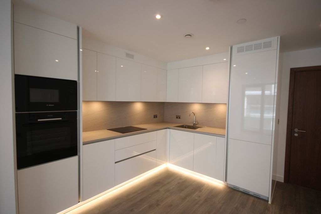 Additional image 2 of 2 bed flat to rentLa Rue De L'etau, St Helier, Jersey JE2