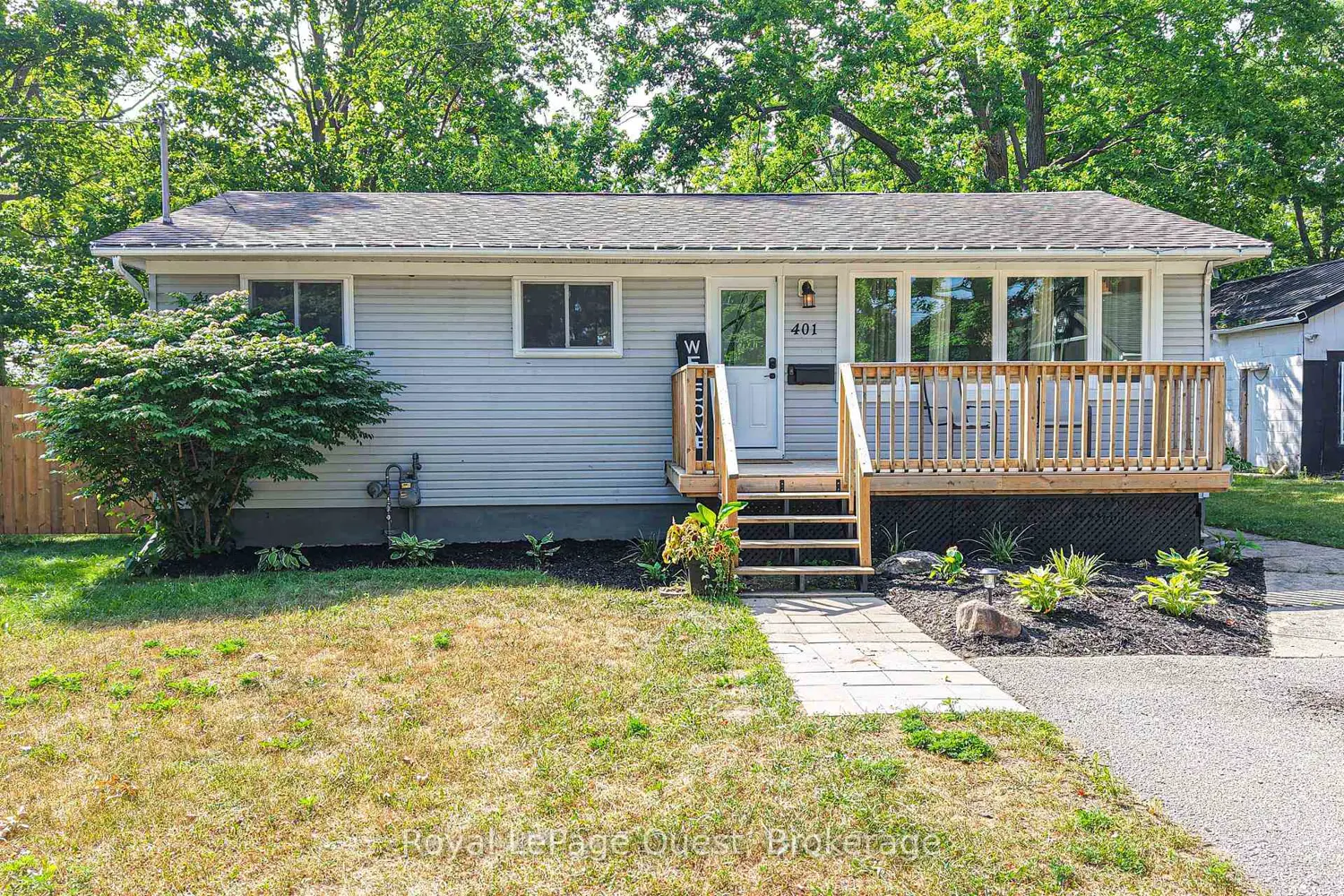 Additional image 2 of 401 Mississaga Street