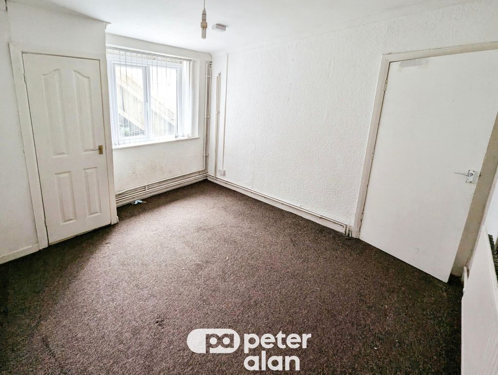 Additional image 6 of 2 bed flat to rentClytha Square, Newport NP20