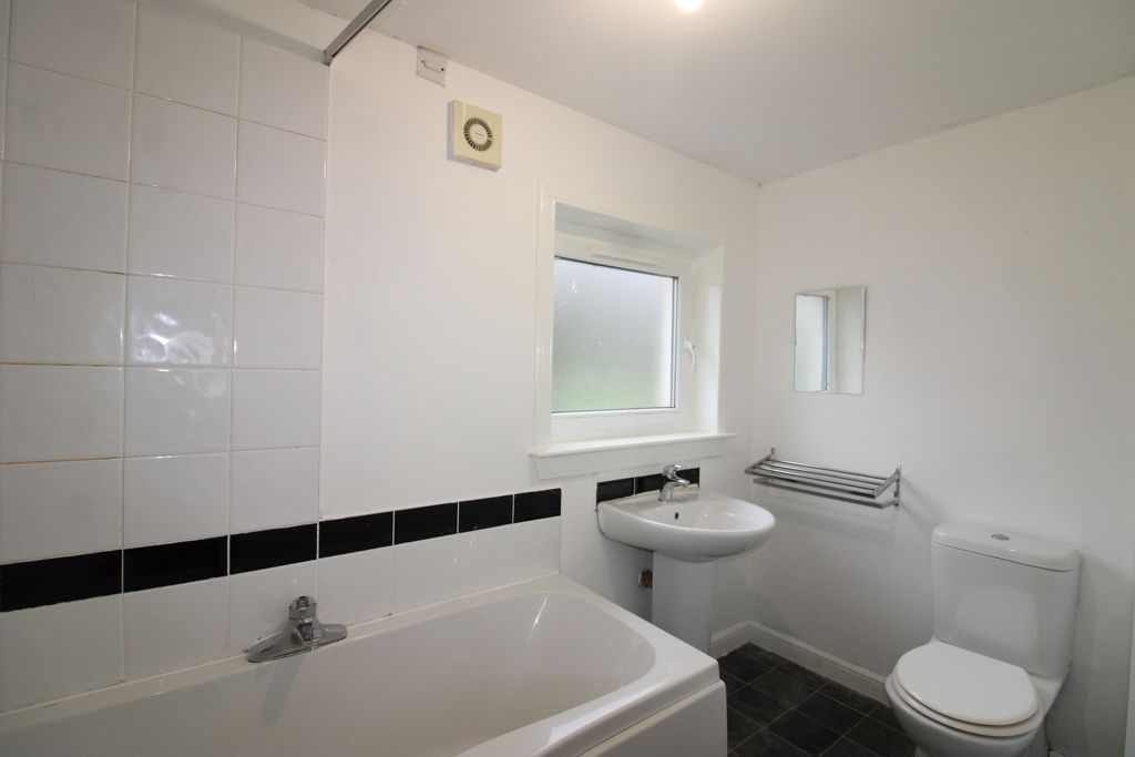 Additional image 7 of 1 bed flat to rentMorar Drive, Paisley PA2
