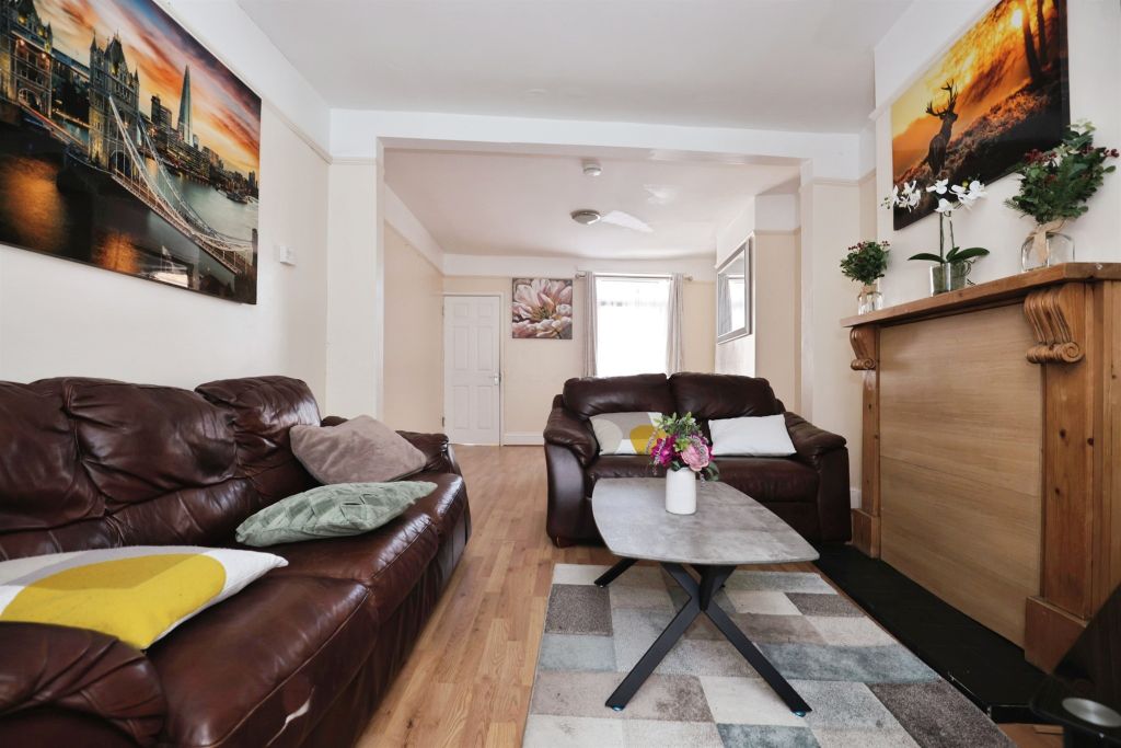 Additional image 8 of 3 bed flat to rentMilitary Road, Northampton NN1