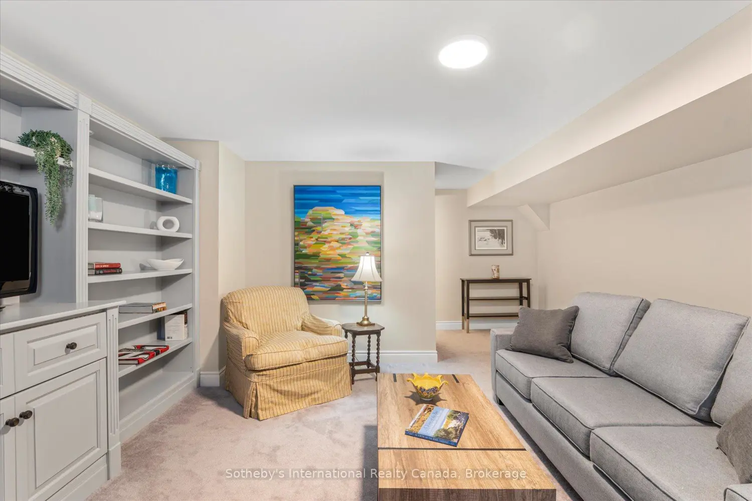 Additional image 13 of 4 Emerson Mews