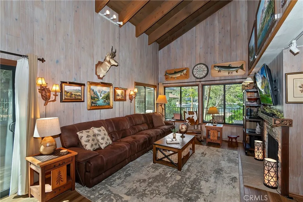Additional image 3 of 27821 Peninsula Dr. #416, Lake Arrowhead, CA 92352