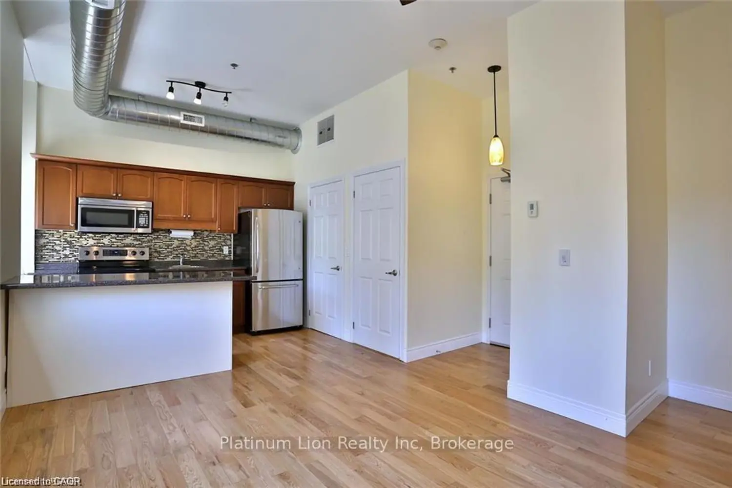 Additional image 5 of 140 West River Street 301