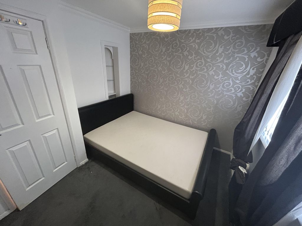 Additional image 9 of 2 bed detached house to rentPreston Place, Glasgow G42