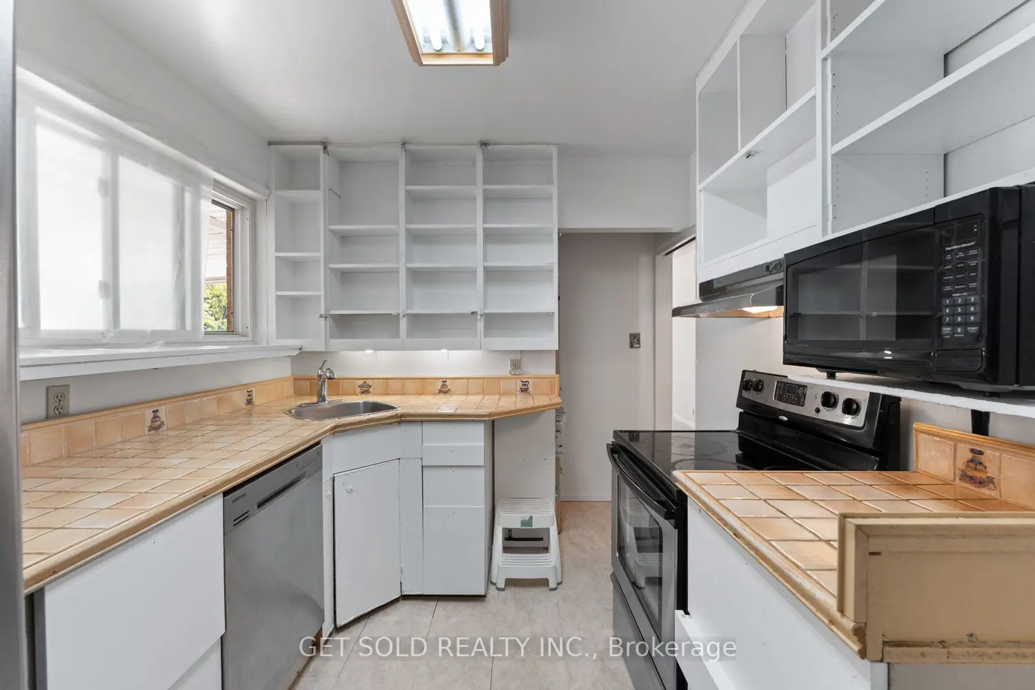 Additional image 9 of 39 Pakenham Drive