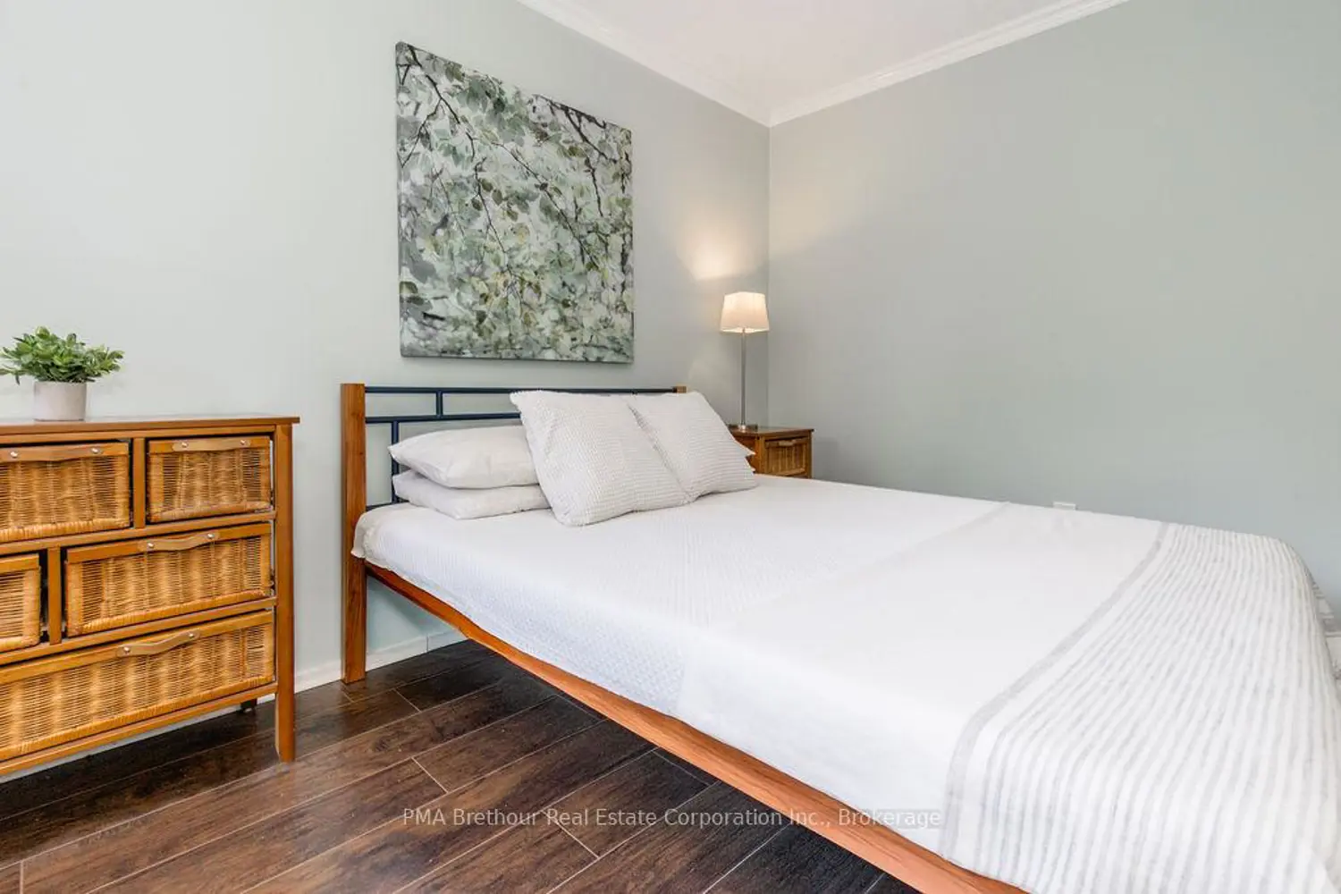 Additional image 3 of 214 Escarpment Crescent 31