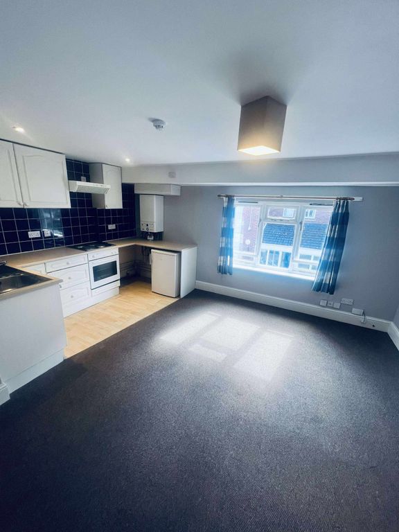 Additional image 3 of 1 bed flat to rentFlat 3, 6 Eleanor Street, Grimsby DN32