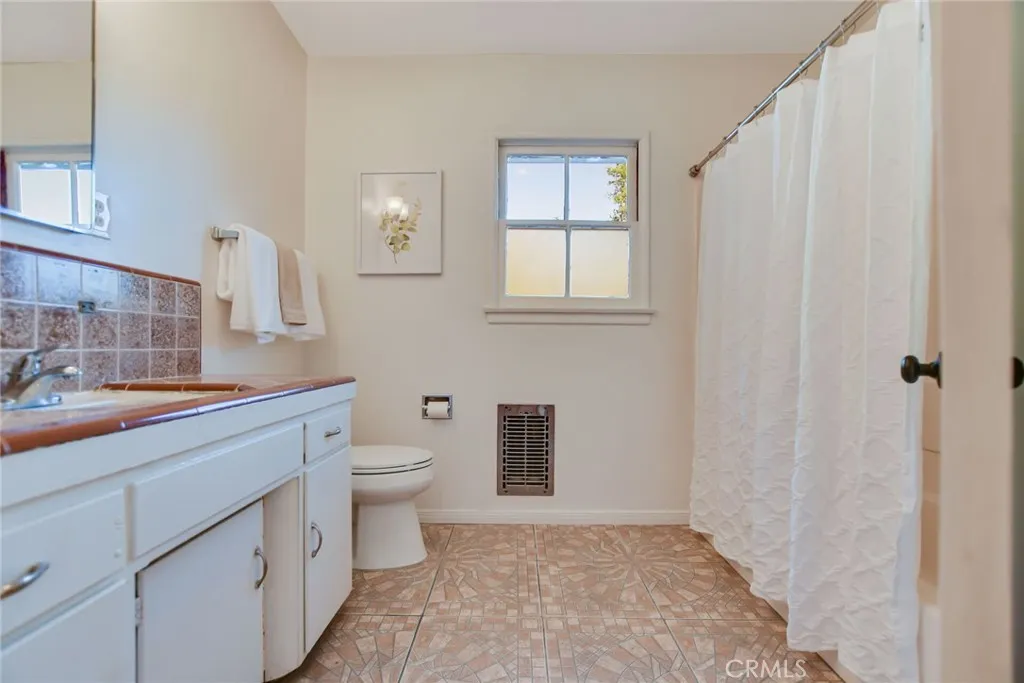 Additional image 21 of 617 N Vista Bonita Avenue, Glendora, CA 91741