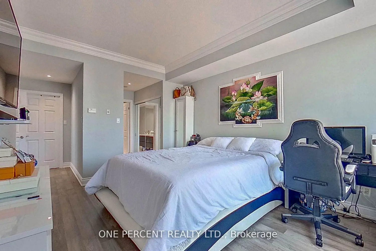 Additional image 8 of 33 Ellen Street 604