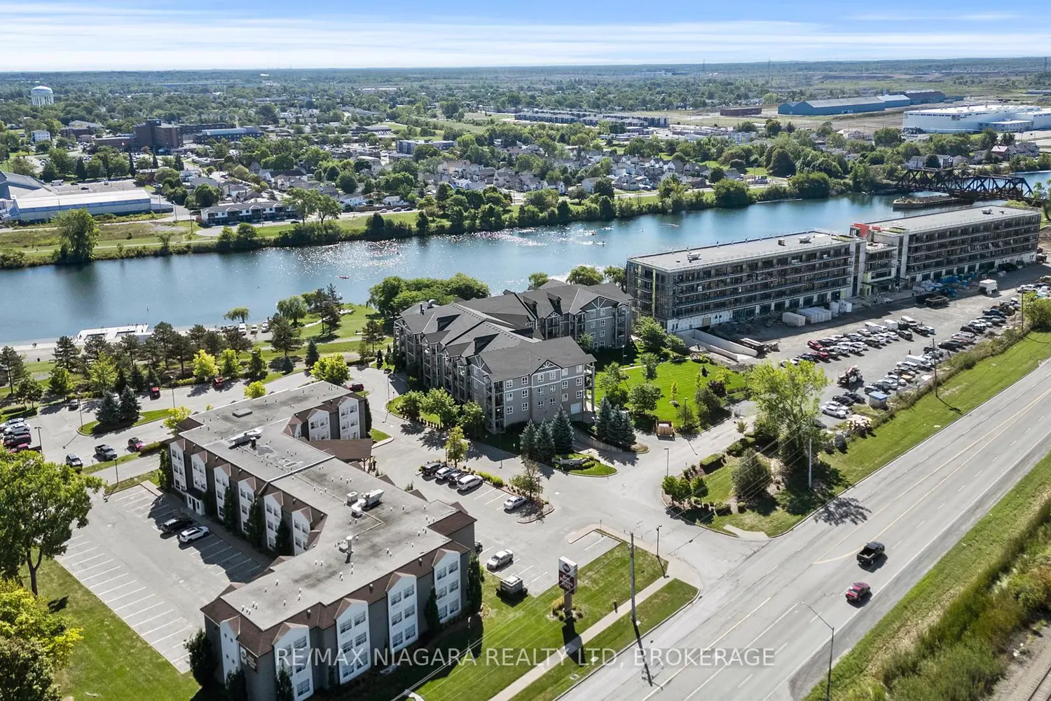 Additional image 19 of 330 Prince Charles Drive 1304