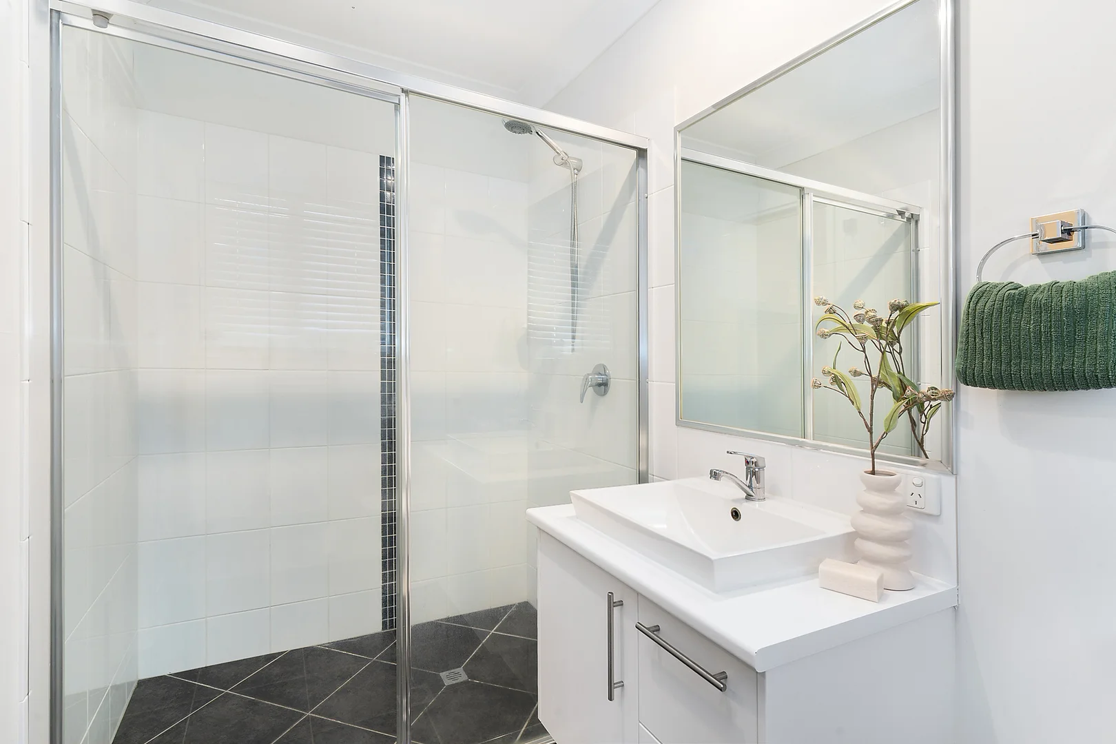 Additional image 15 of 43 Orient Road, Yeronga QLD 4104