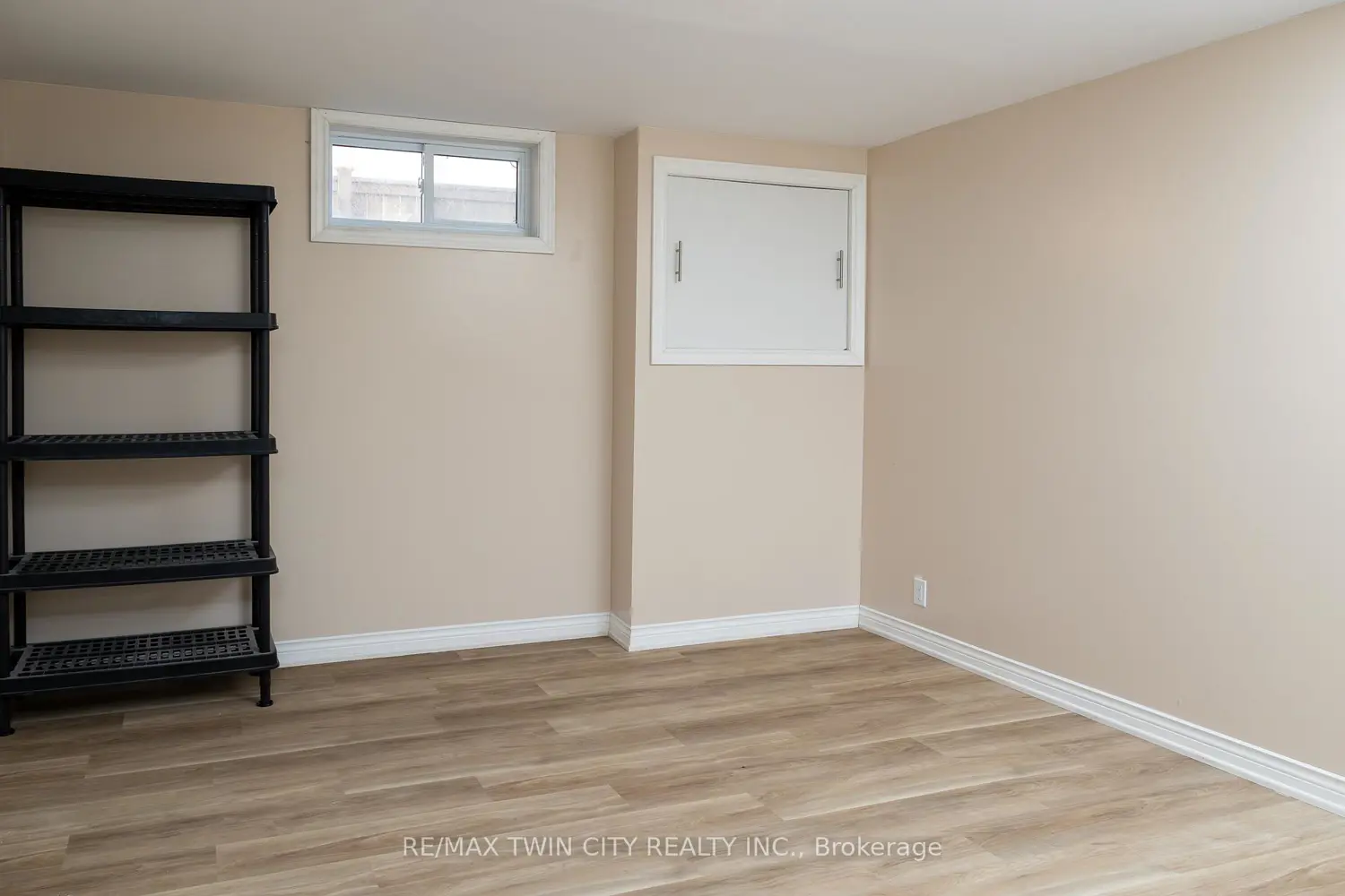 Additional image 20 of 4595 Kelvin Road