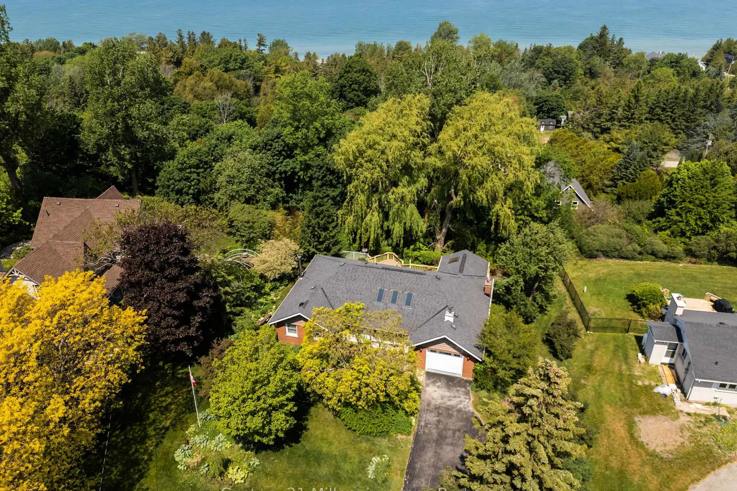 Additional image 2 of 790 Lake Range Drive