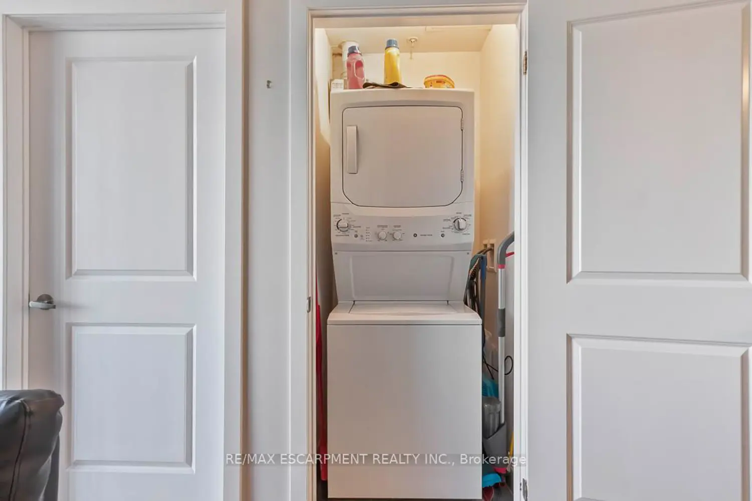 Additional image 16 of 5020 Corporate Drive 302