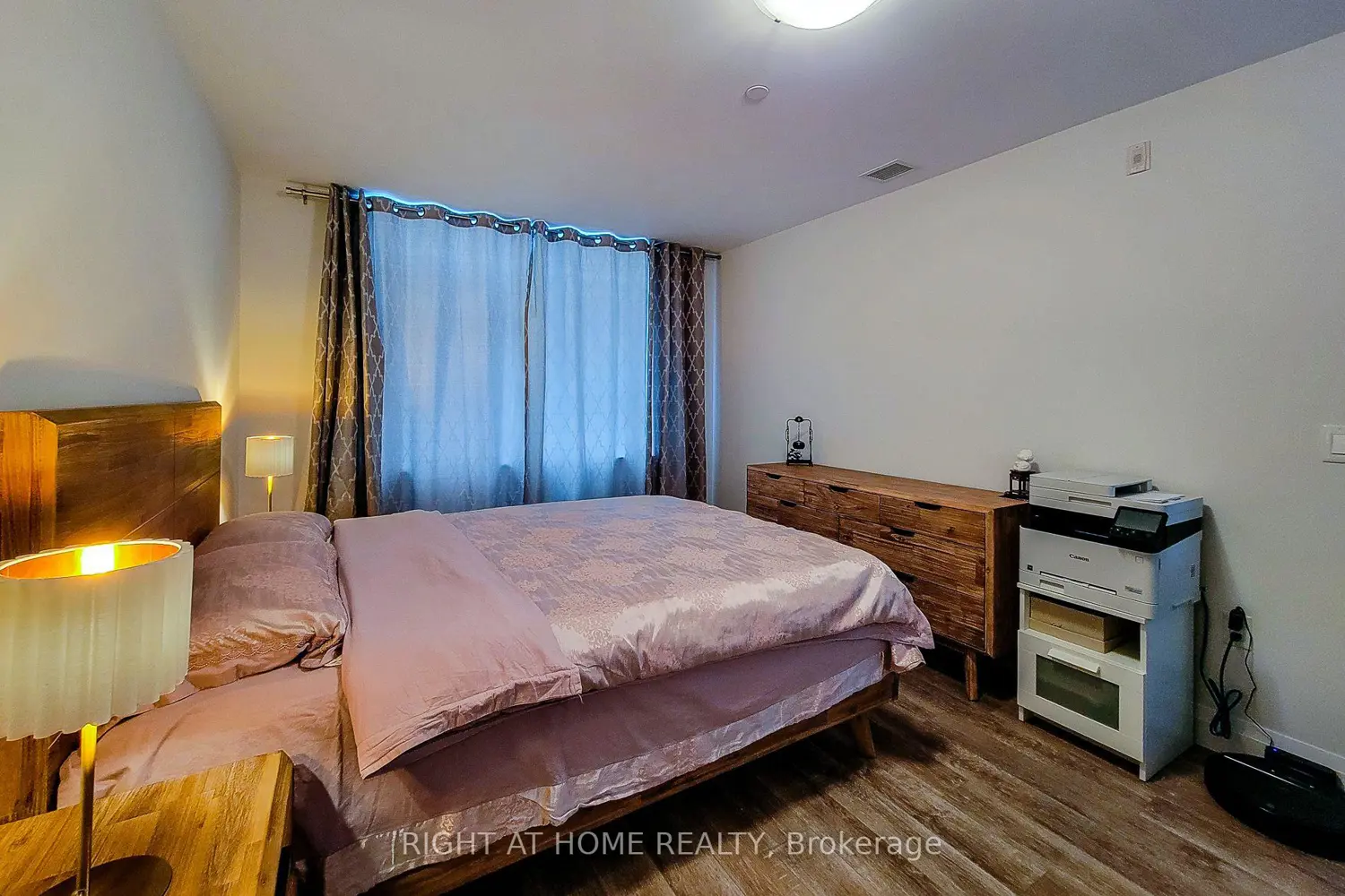 Additional image 16 of 1 Redfern Avenue 217