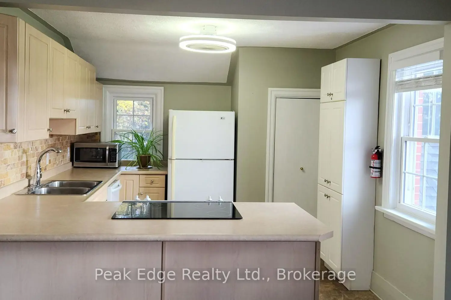 Additional image 9 of 477 12Th Avenue