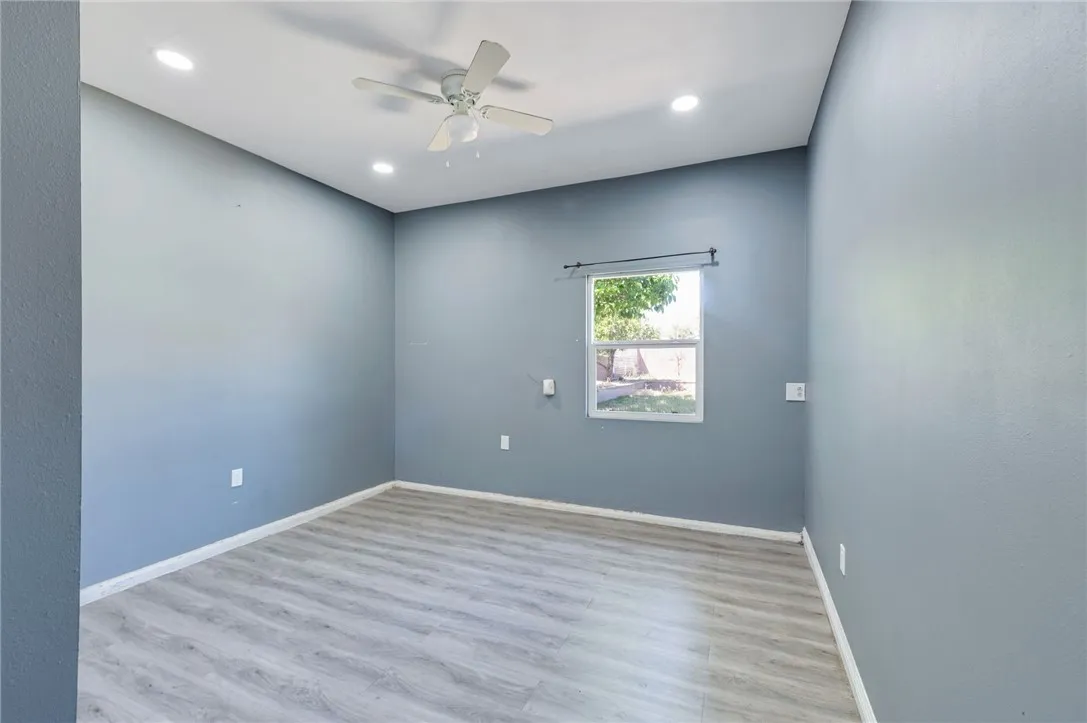 Additional image 85 of 184 Palmyra Dr, San Bernardino, CA 92404