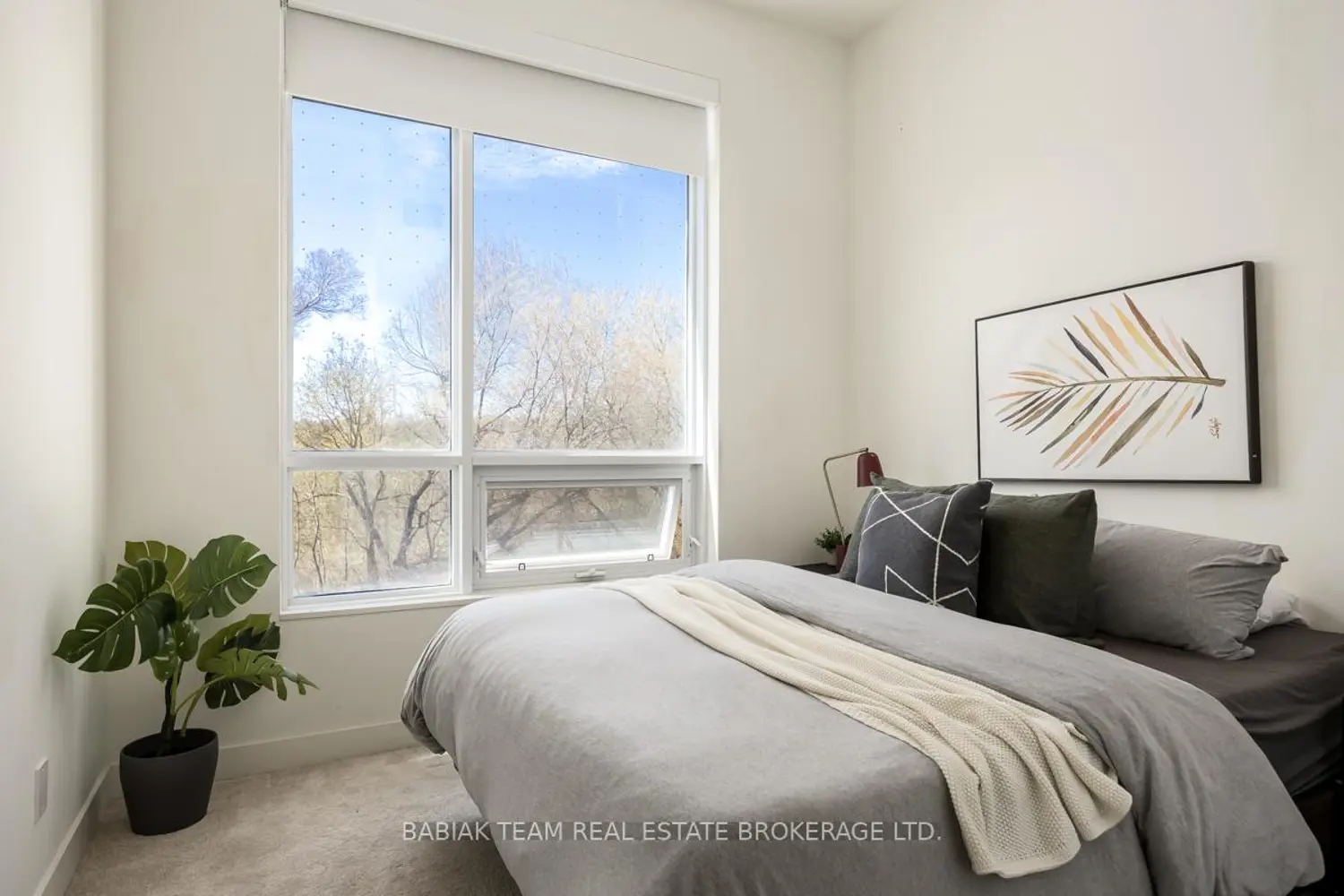 Additional image 11 of 10 Wilby Crescent 104