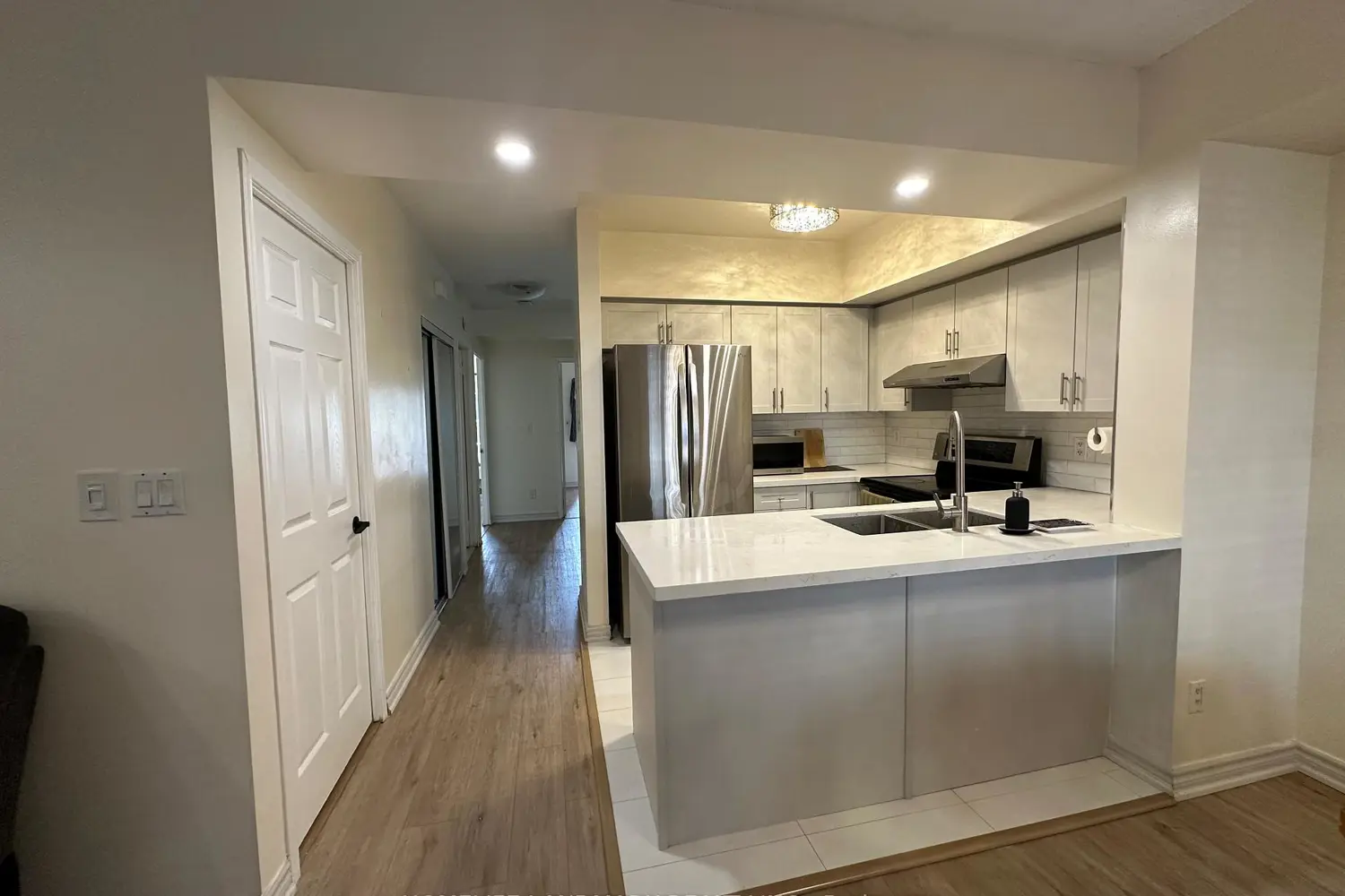 Additional image 2 of 3043 Finch Avenue 1014