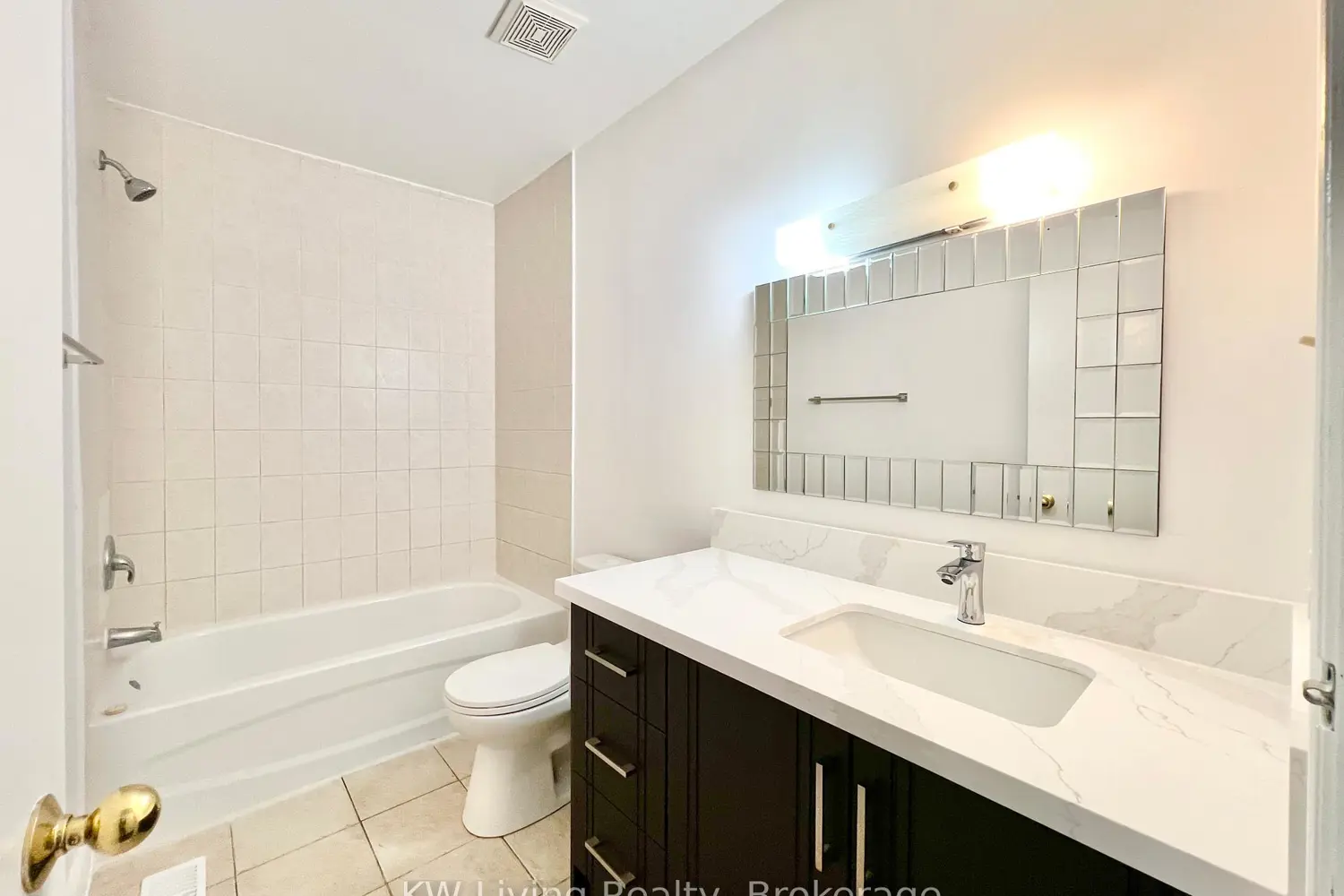 Additional image 8 of 216 Foster Drive