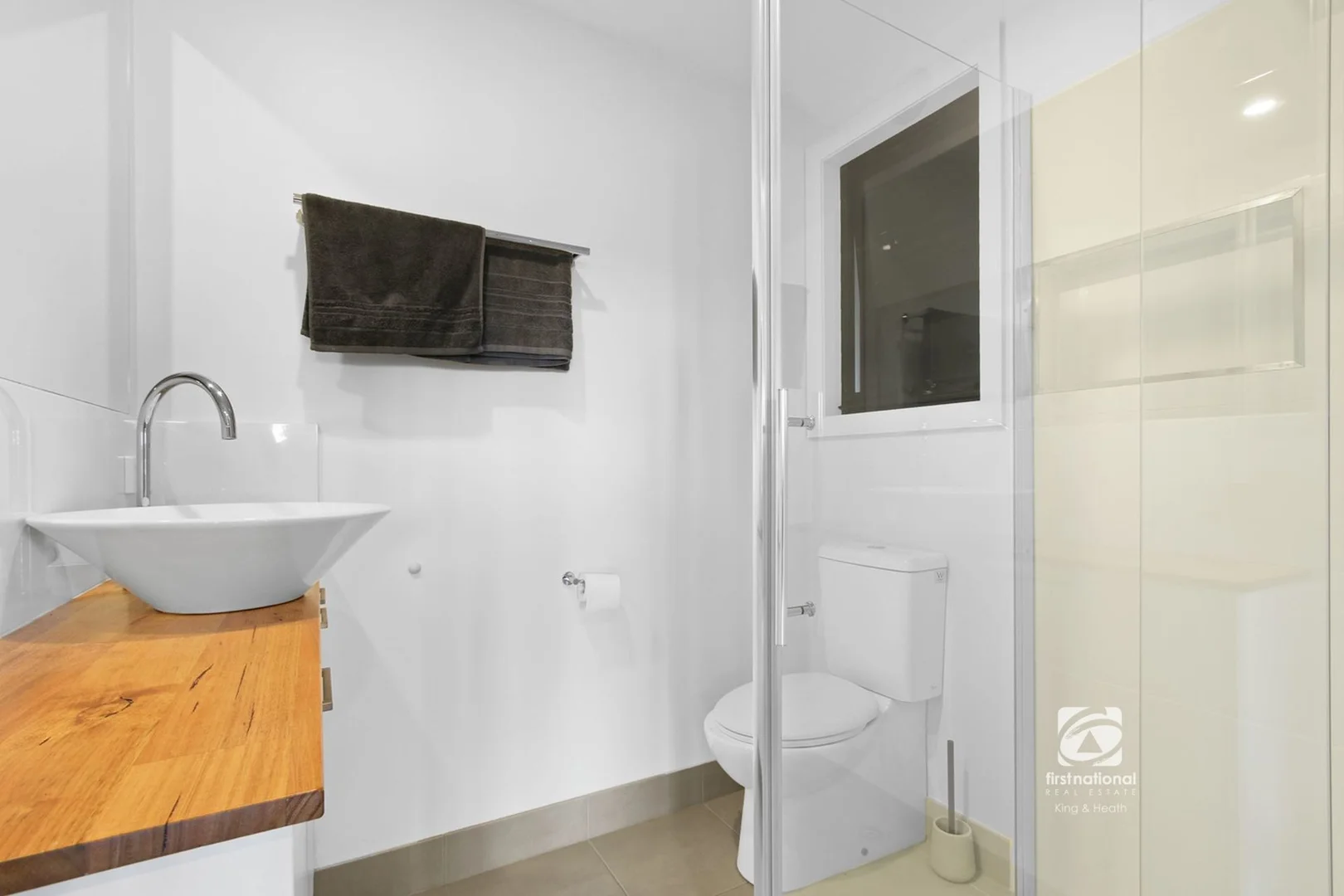 Additional image 12 of 35 Harnham Drive, Bairnsdale VIC 3875