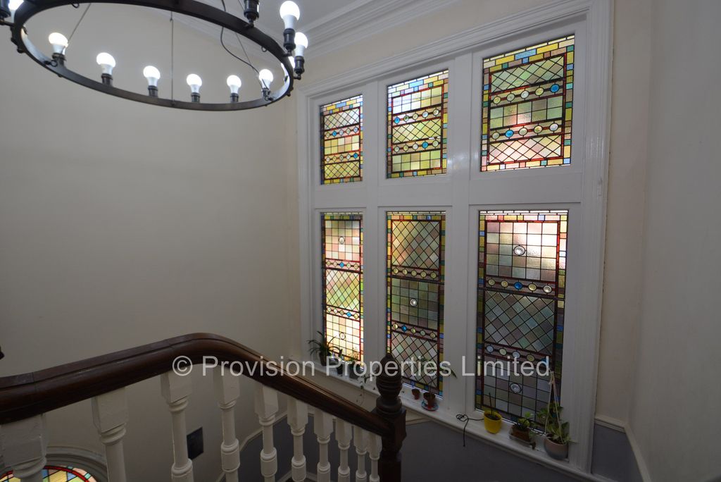 Additional image 7 of 12 bed end terrace house to rentGrosvenor Road, Hyde Park, Leeds LS6