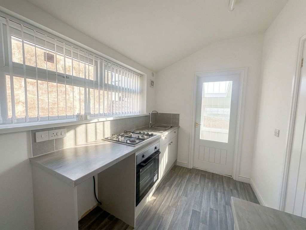 Additional image 7 of 3 bed terraced house to rentCaerhendy Street, Merthyr Tydfil CF47